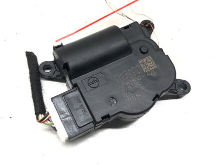 Motorček radiátora kúrenia Alfa Romeo Giulia (952_) 2015 - 2022 MR113800-4210