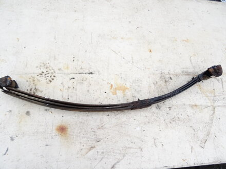 Listové pero predné Mercedes-benz 612D