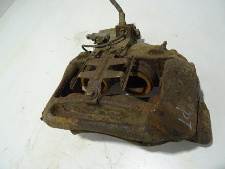 Brzdový strmeň zadný pravý Mercedes-benz 612D