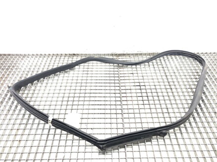 Tesnenie dverí zadné ľavé Maserati Quattroporte VI 2012 - 2022