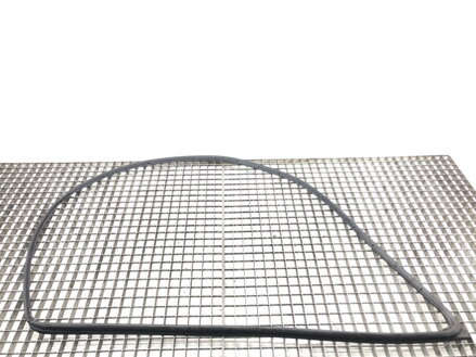 Tesnenie dverí predné ľavé Mazda 6 Sedan (GJ, GL) 2012 - 2022