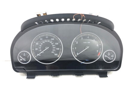 Tachometer budíky BMW 5 (F10) 2009 - 2016 25811511