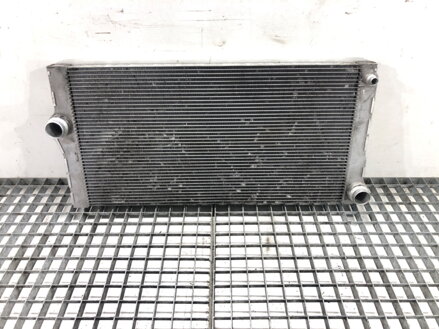Chladič vody BMW 5 Touring (F11) 2009 - 2017 8509176