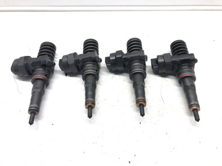 Vstrekovače sada VW Golf IV (1J1) 1997 - 2008 0414720015