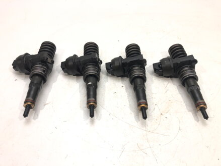 Vstrekovače sada Skoda Superb I (3U4) 2001 - 2008 0414720230