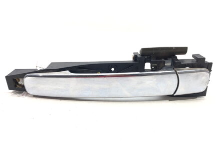 Kľučka vonkajšia pravá predná Nissan Murano I (Z50) 2002 - 2009