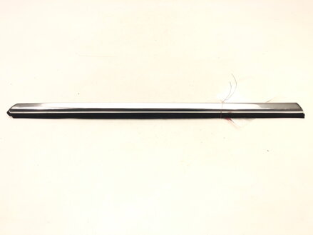 Lišta blatníka chróm pravá predná Opel Zafira Tourer C (P12) 2011 - 2022 20808478