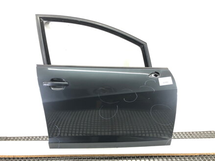 Dvere pravé predné Seat Ibiza IV (6J5, 6P1) 2008 - 2017