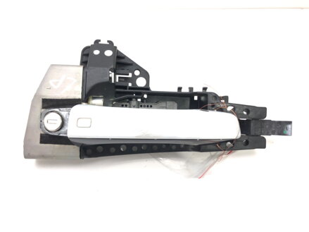 Kľučka vonkajšia ľavá predná Audi A6 C7 (4G2, 4GC) 2010 - 2018