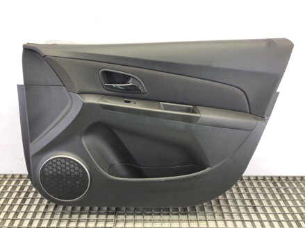 Tapacír dverí pravý predný Chevrolet Cruze Station Wagon (J308) 2012 - 2022