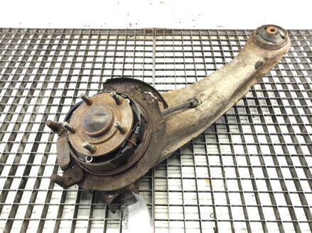 Otoč zadná pravá náboj Mitsubishi Outlander I (CU_W) 2001 - 2008