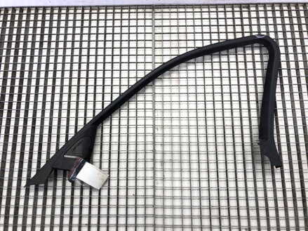 Kryt rámu okná predný pravý BMW 3 (F30, F80) 2011 - 2018