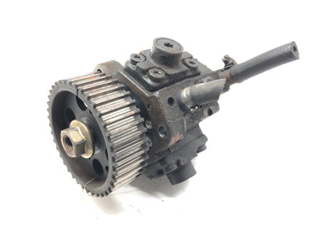 Vstrekovacie čerpadlo Opel Zafira B (A05) 2005 - 2015 0445010097