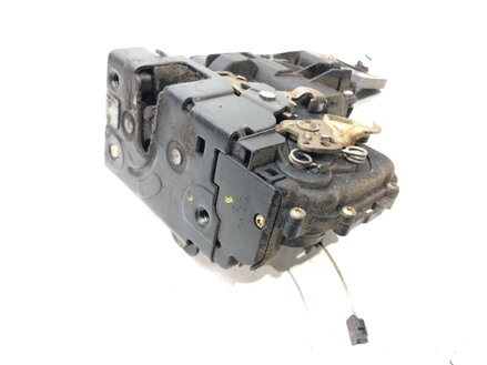 Zámok dverí pravý predný VW Golf IV (1J1) 1997 - 2008