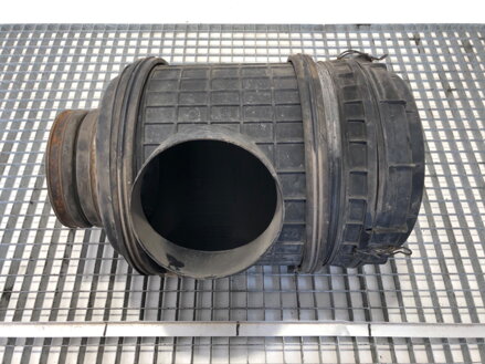 Kryt filtra vzduchu Renault Trucks Magnum 1990 - 2022