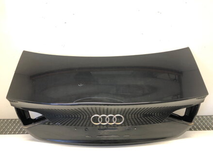 Veko batožinového priestoru kufor zadný lift facelift Audi A4 B8 (8K2) 2007 - 2015
