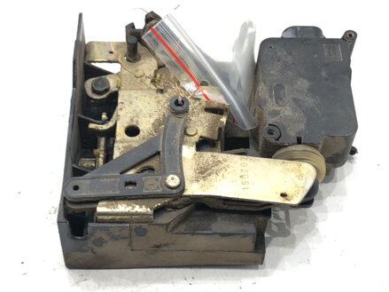 Zámok veka batožinového priestoru zadný Mercedes-benz Vito Autobus (W639) 2003 - 2022