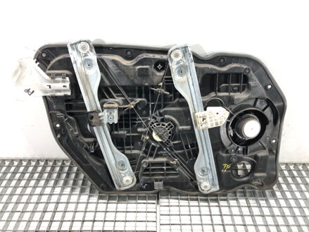 Sťahovačka okna pravá predná KIA CEE ' D (JD) 2012 - 2018 82480-A2110