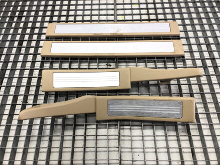 Kryty / nástavce lišty prahové Jaguar XF I (X250) 2008 - 2015 8X23-13200-AF