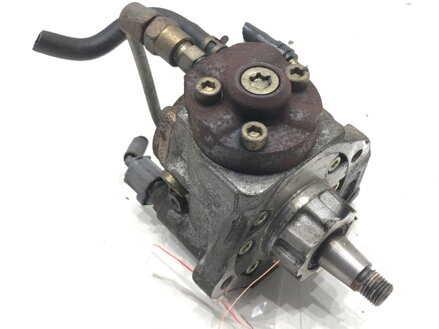 Vstrekovacie čerpadlo Toyota Avensis Kombi (_T25_) 2003 - 2008 22100-0G010