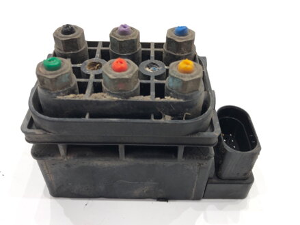 Rozdeľovač hydraulický Porsche Cayenne (9PA) 2002 - 2010 15-1524-00082