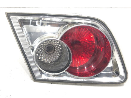 Svetlo zadné ľavé vnútorné Mazda 6 Hatchback (GG) 2002 - 2008