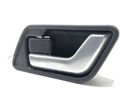 Kľučka vnútorná ľavá predná Land Rover Freelander 2 (L359) 2006 - 2015 5H32-22601-AD