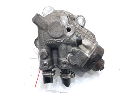 Vstrekovacie čerpadlo BMW 5 (F10) 2009 - 2016 0445010517