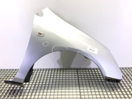 Blatník pravý predný Honda Civic VII Hatchback (EU, EP, EV) 2000 - 2006