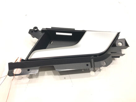 Kľučka vnútorná pravá predná Audi A4 Allroad B9 (8WH, 8WJ) 2016 - 2022