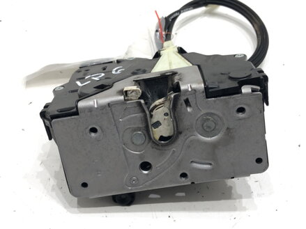 Zámok dverí ľavý predný Opel Corsa E (X15) 2014 - 2022 13431841