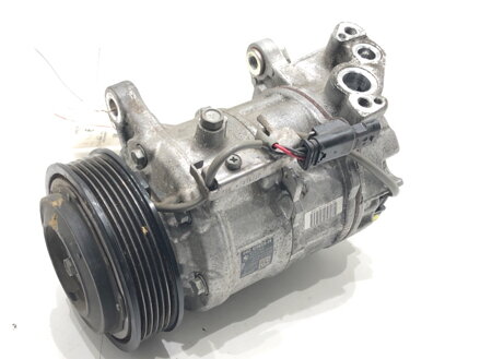 Kompresor klimatizácie BMW 3 (F30, F80) 2011 - 2018 9299328