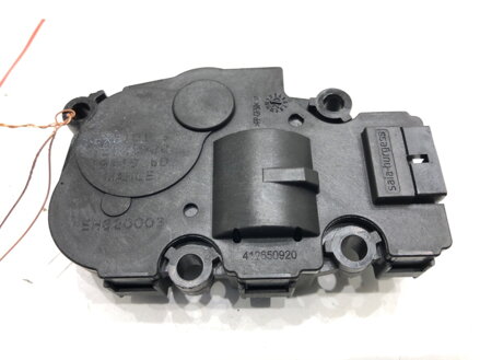 Motor radiátora kúrenia BMW 5 (G30, F90) 2016 - 2022 EXB101A