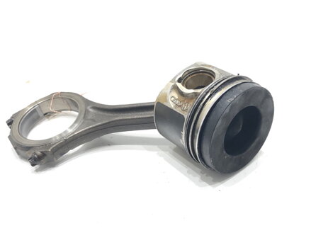 Piest S ojnicou Audi A8 D3 (4E2, 4E8) 2002 - 2010 BVN