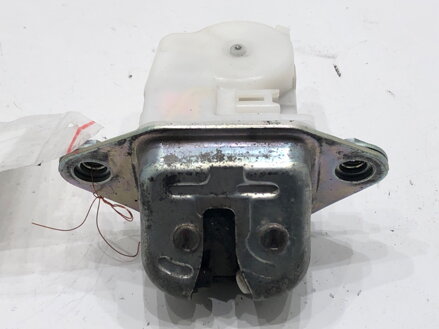 Zámok veka batožinového priestoru zadný Subaru Outback (BR) 2009 - 2022
