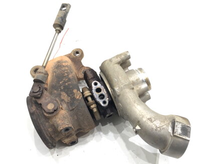 Turbo VW Passat B8 (3G2, CB2) 2014 - 2022 04E145715F