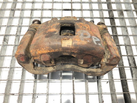 Brzdový strmeň pravý predný Opel Monterey B (M98) 1998 - 1999