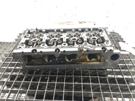 Hlava valcov Audi A4 B9 Avant (8W5, 8WD) 2015 - 2022 DET