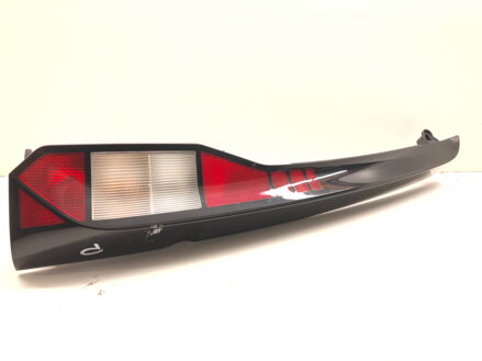 Svetlo pravé zadné VW Caddy V (SBA, SBH) 2020 - 2022 2K7945096A