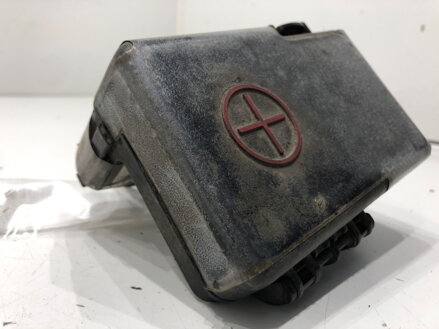 PÓL / svorka (BATÉRIE) plus Hyundai Elantra V Sedan (MD, UD) 2010 - 2022 91830-3X030