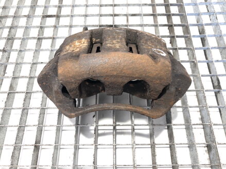 Brzdový strmeň pravý predný Opel Movano A Autobus (X70) 1998 - 2022