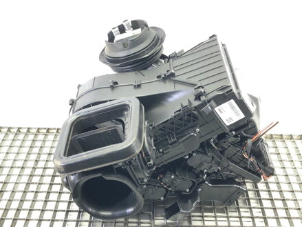 Radiátor kúrenia kompletná kombajn Mini Mini Clubman (F54) 2014 - 2022 9383137