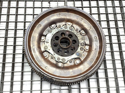 Spojka dvojhmota zotrvačník Skoda Octavia IV (NX3, NN3) 2020 - 2022 05L105266K