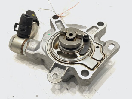 Čerpadlo podtlak Mazda 3 (BM, BN) 2013 - 2022 PE07-18000