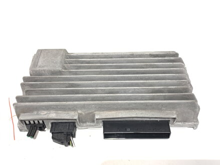 Zosilňovač Audi A4 B8 (8K2) 2007 - 2015 8T1035223A