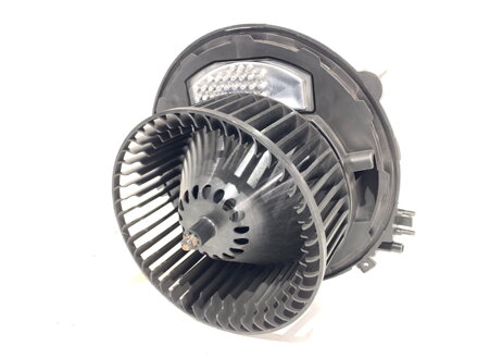 Ventilátor kúrenia Seat Leon (5F1) 2012 - 2022