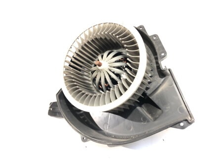 Ventilátor kúrenia Skoda Fabia III (NJ3) 2014 - 2022 6R1819015A