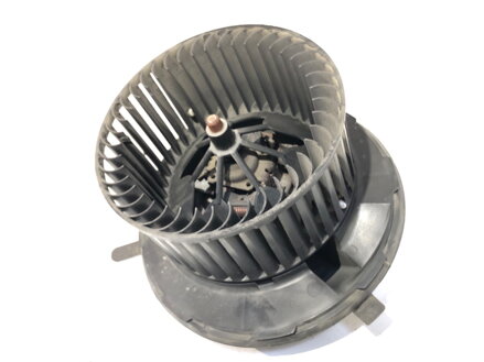 Ventilátor kúrenia Seat Leon (1P1) 2005 - 2013 N034868D