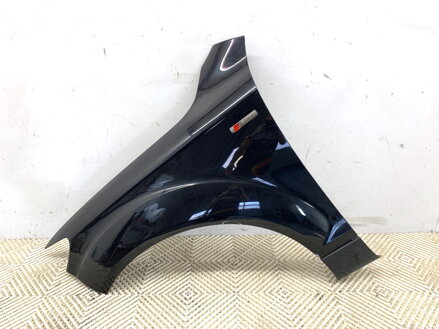 Blatník ľavý predný Audi Q7 (4LB) 2006 - 2016 L8L8