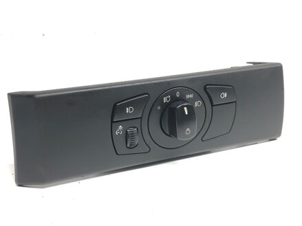 Spínač svetiel BMW 5 Touring (E61) 2004 - 2010 6953735